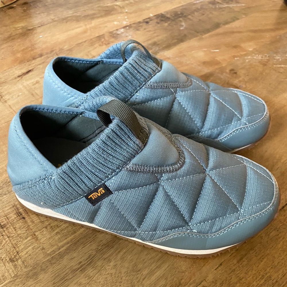 Teva Ember Moc size 7